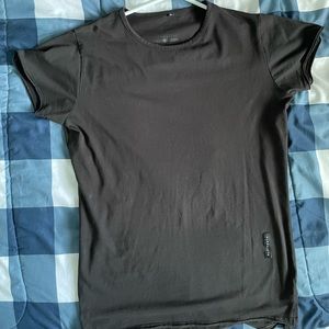 Men’s Alphalete tshirt